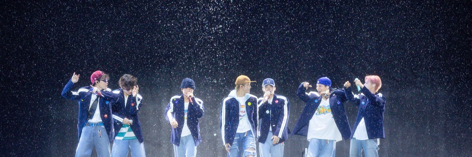 April7104's profile banner image