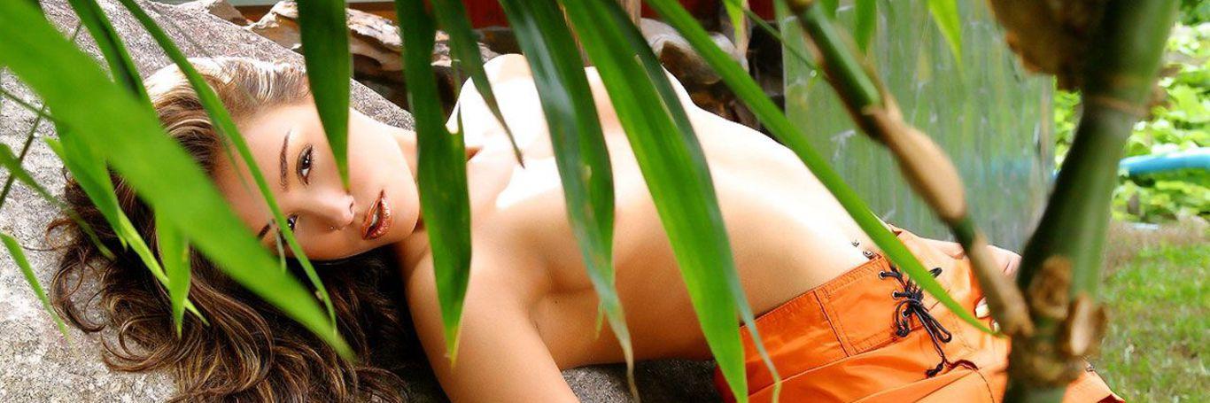 Outdoor #Nude (+18) banner
