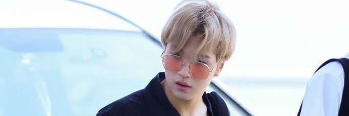 Yi 💫 banner