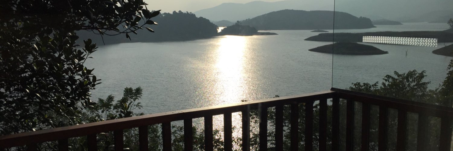 amManishK's profile banner image
