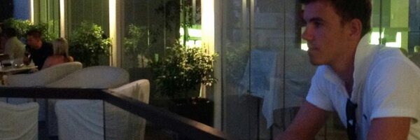 IpadLewis Profile Banner