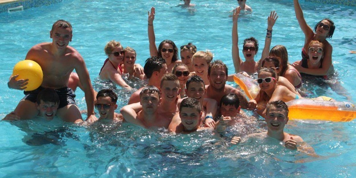 Ashley Saunders banner