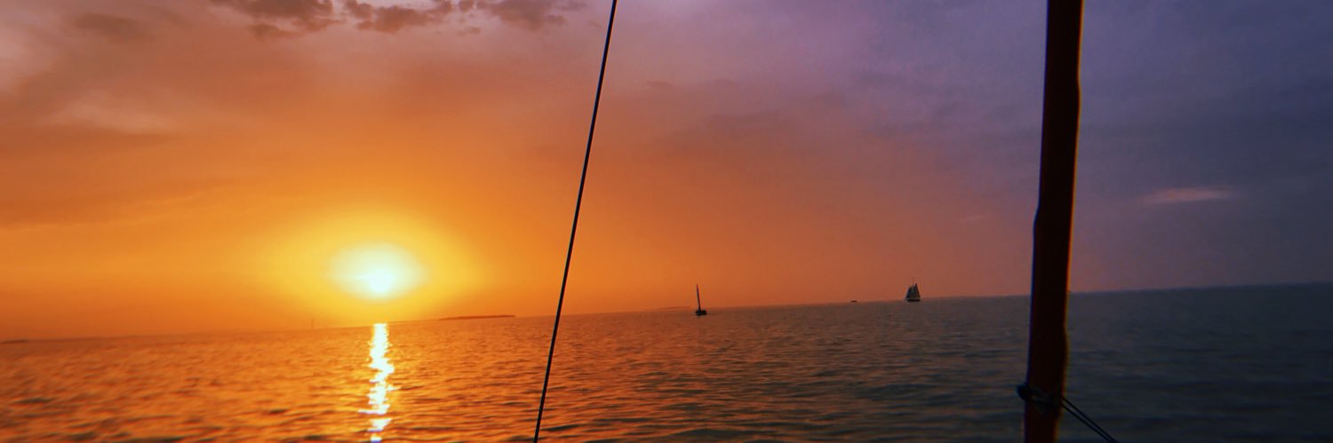 angieee98's profile banner image
