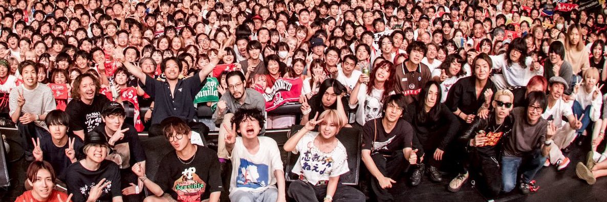 yrrrn's profile banner image