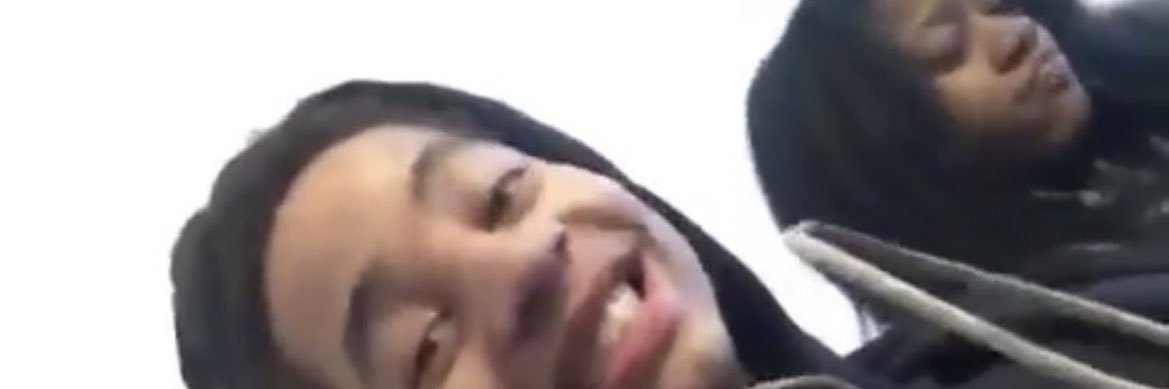 Lele_monae's profile banner image