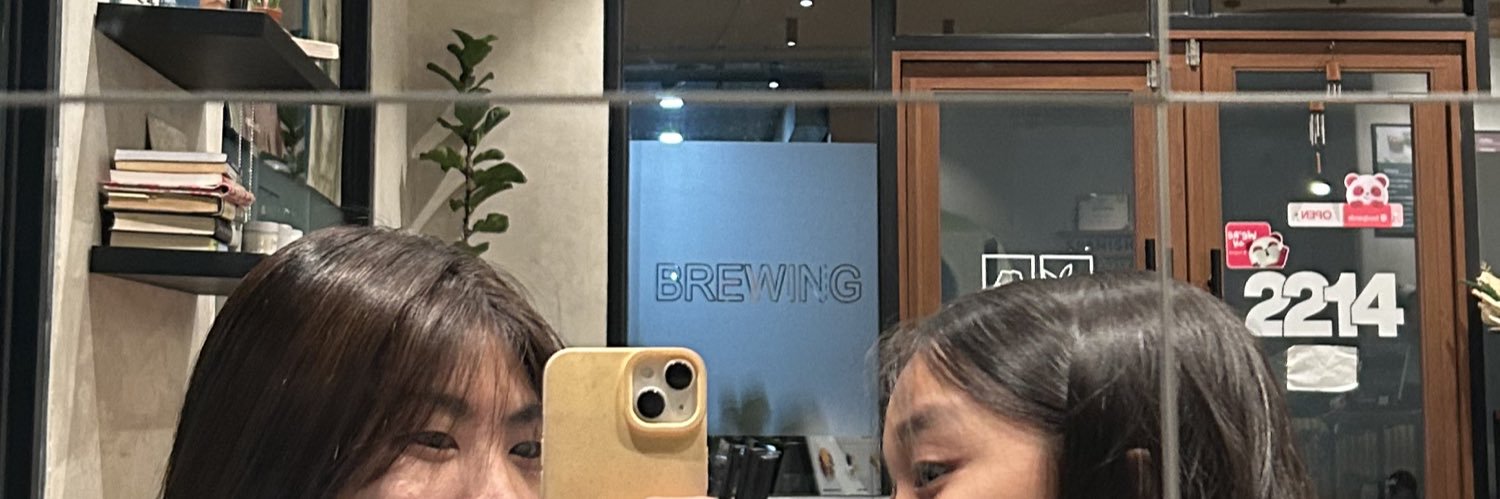 bernabejoycee's profile banner image