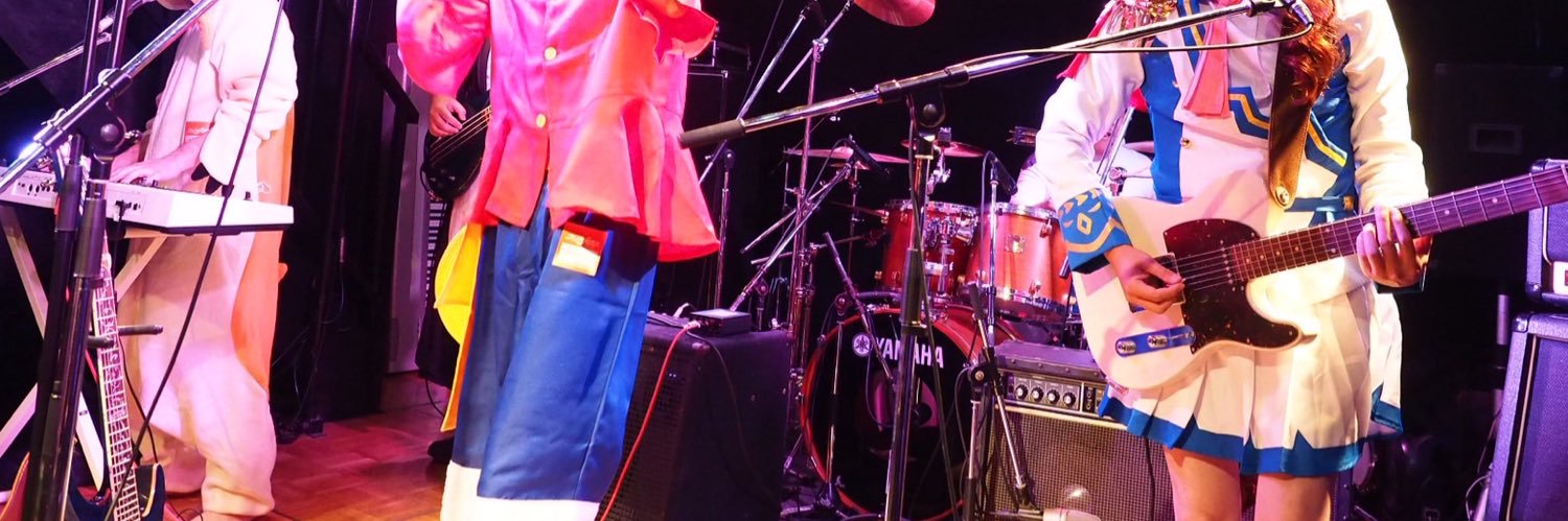 りお banner