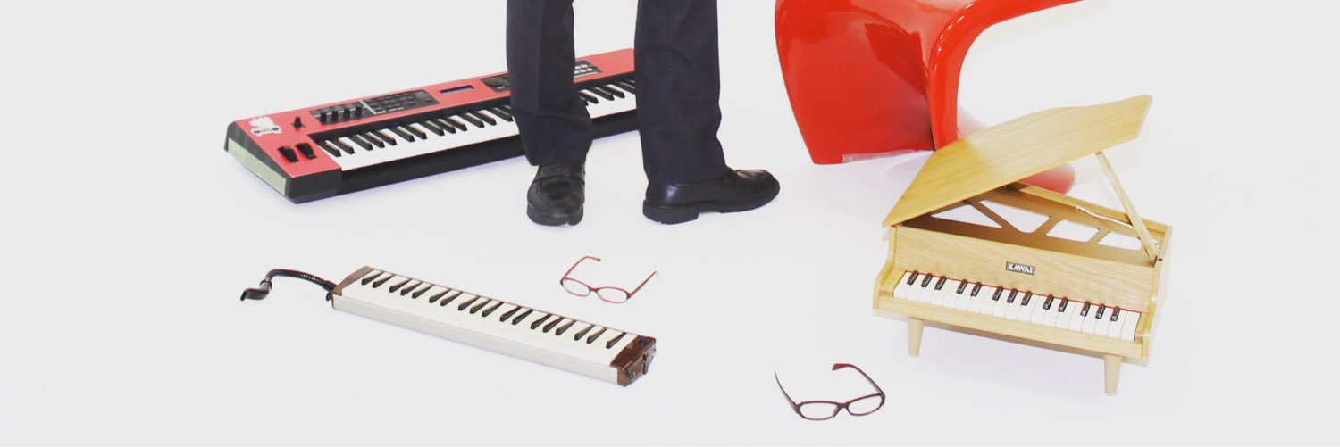 ゆーじ（red glasses） banner