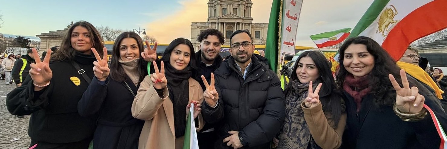 Unge norsk-iranere for demokrati banner