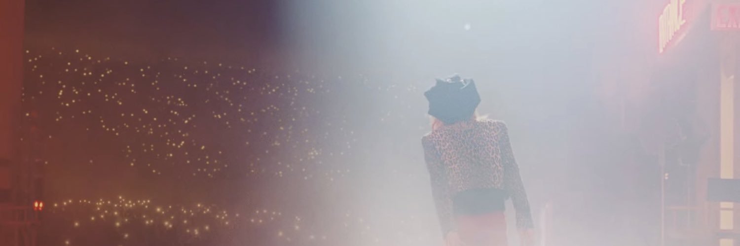 r0bynell's profile banner image