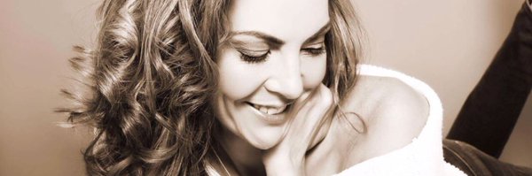 Candice Robbertze Profile Banner