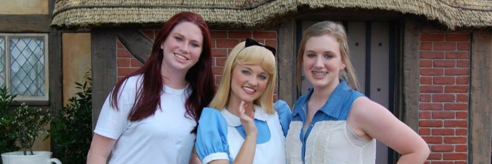 leahclare09's profile banner image