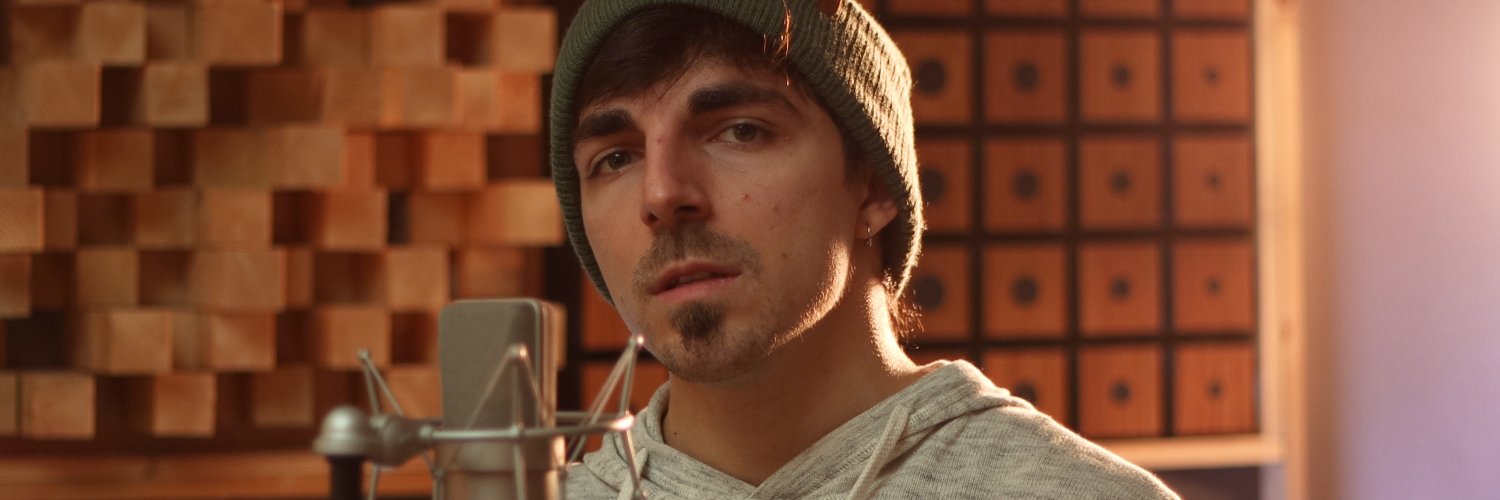 edukeys92's profile banner image