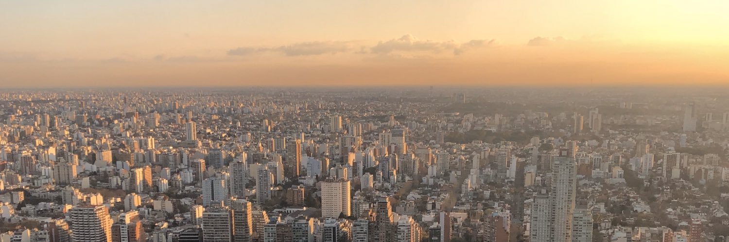 Román Queiroz banner