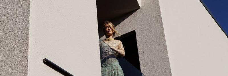 concrete collar banner