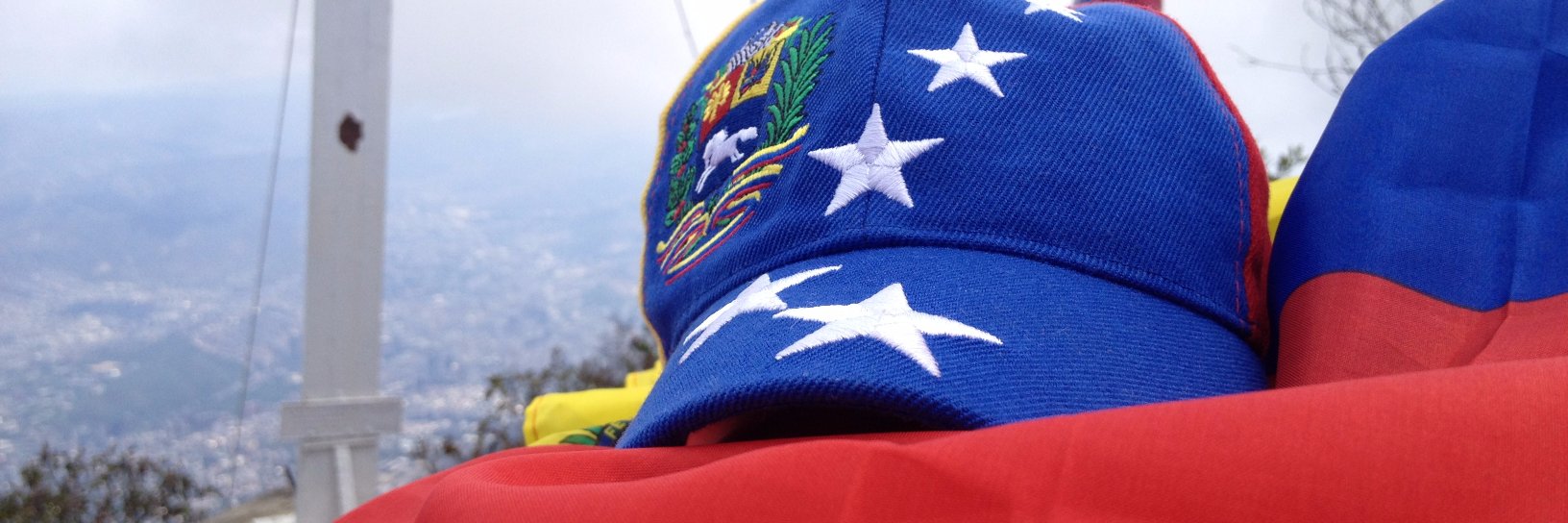 ladelabandera's profile banner image