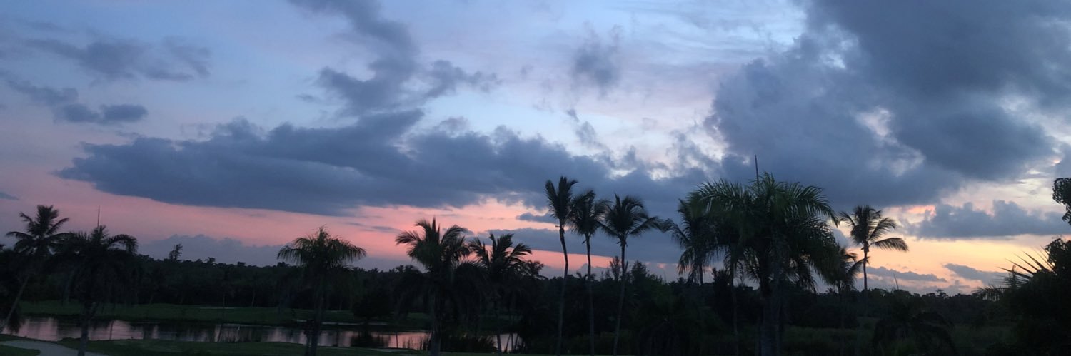 lorenaaa_0's profile banner image