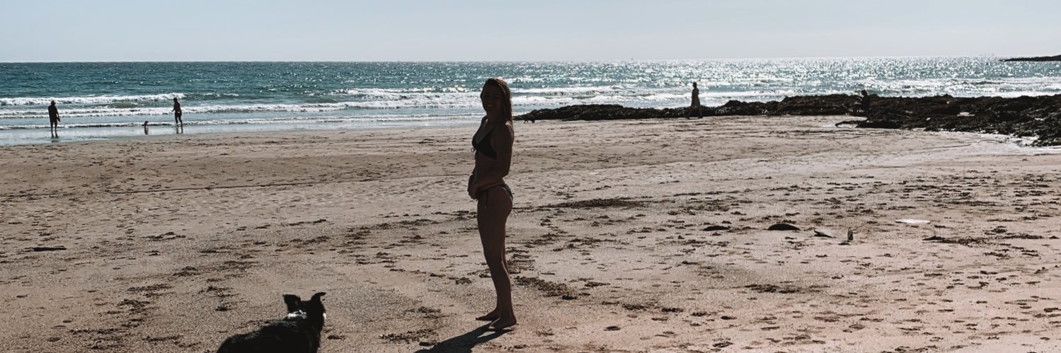 AliceHinett's profile banner image