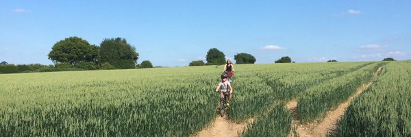 alistairkellie Profile Banner