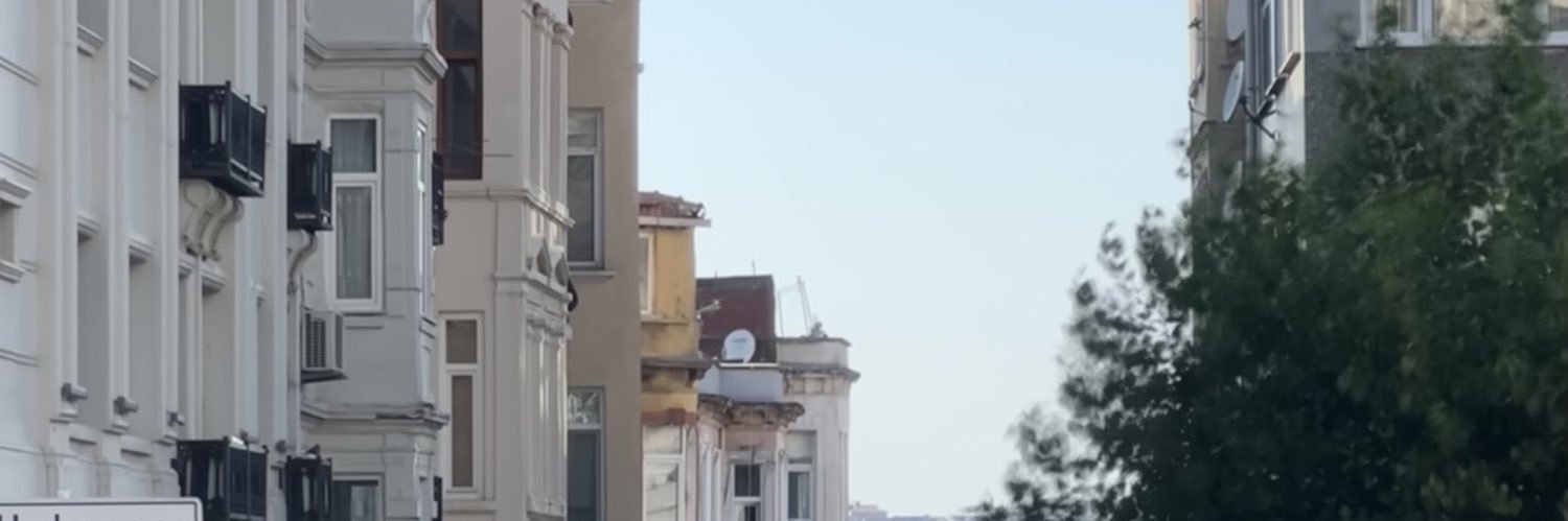 donwontcare's profile banner image