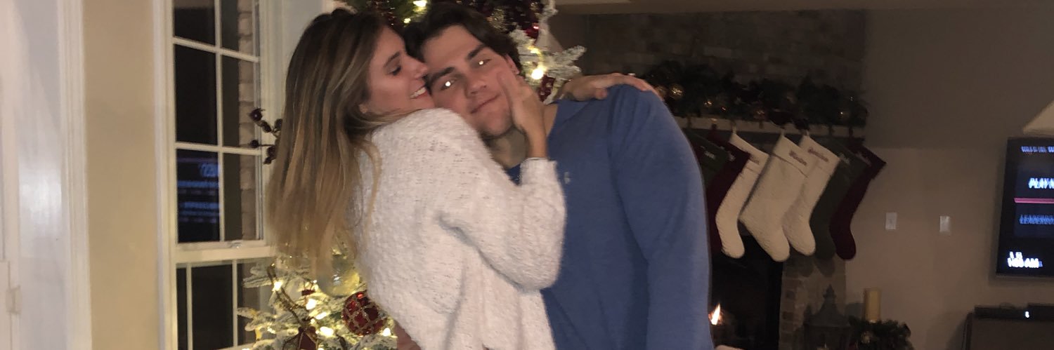 eww_grosss's profile banner image