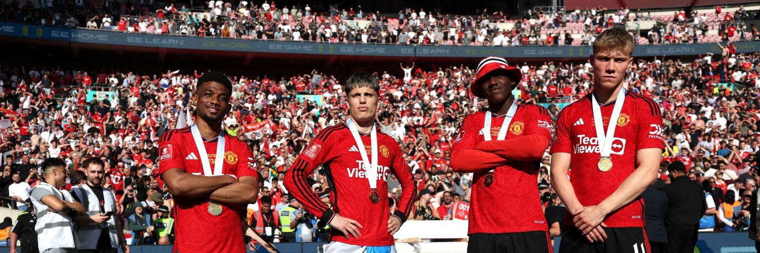 𝔏𝔯𝔯𝔯 banner