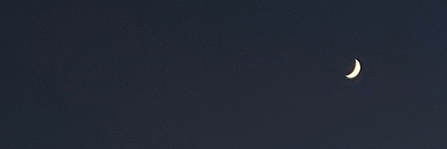 kmf625_11's profile banner image