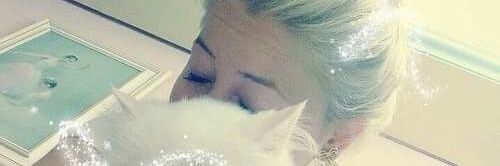 lapoppymoore's profile banner image