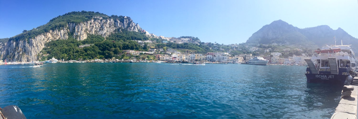 George Bennett banner