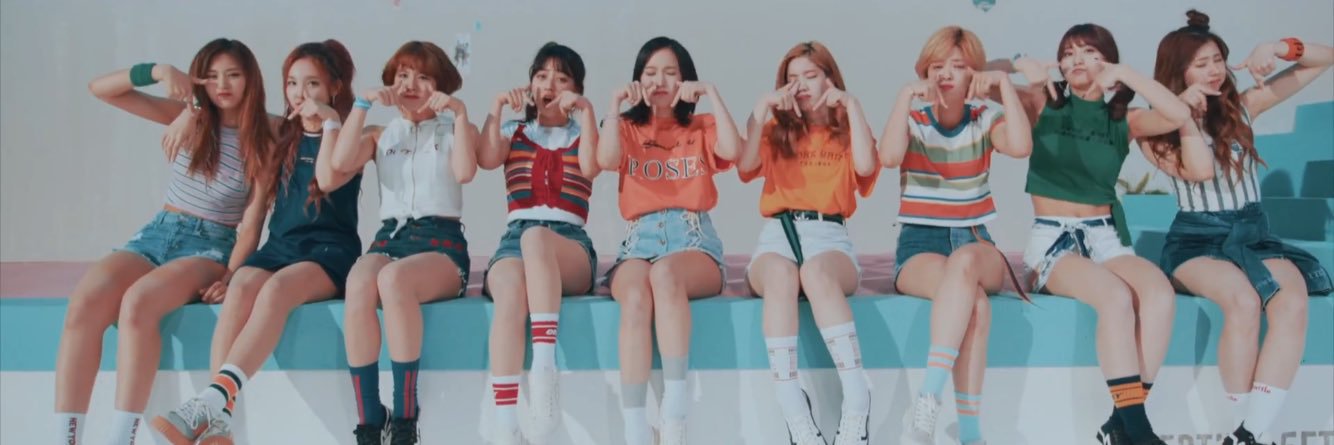twice_shoo's profile banner image