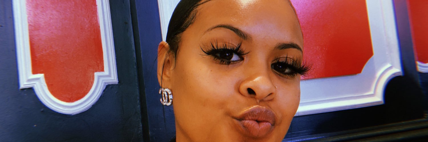 nialynnnn's profile banner image