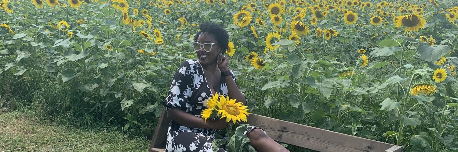 MzAnicole's profile banner image