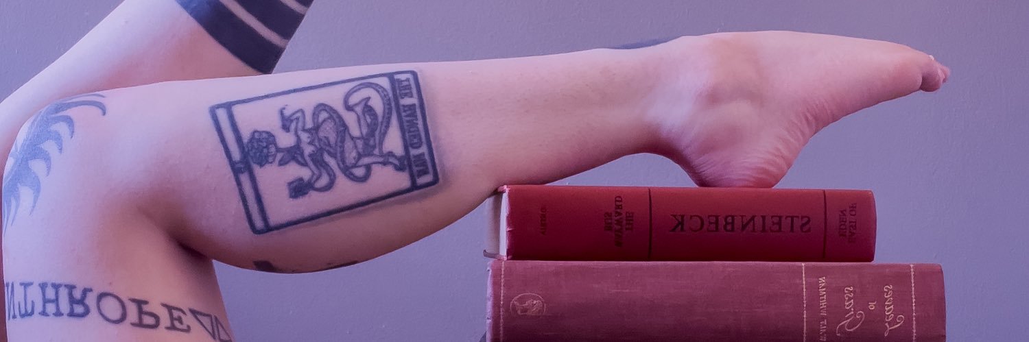 🥀 𝔜𝔬𝔲𝔯 𝔓𝔬𝔠𝔨𝔢𝔱 𝔊𝔦𝔯𝔩𝔣𝔯𝔦𝔢𝔫𝔡 🥀 banner