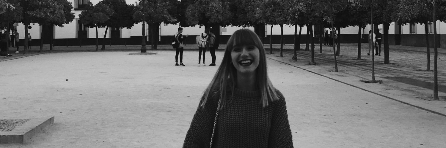 VictoriaMT5's profile banner image