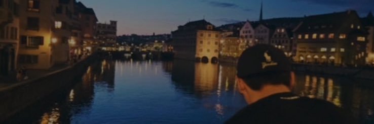 F🌸 banner