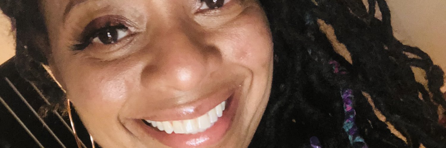 MrsSingMeASong's profile banner image