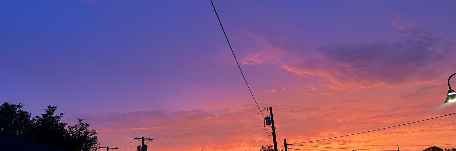 whitneyy_14's profile banner image