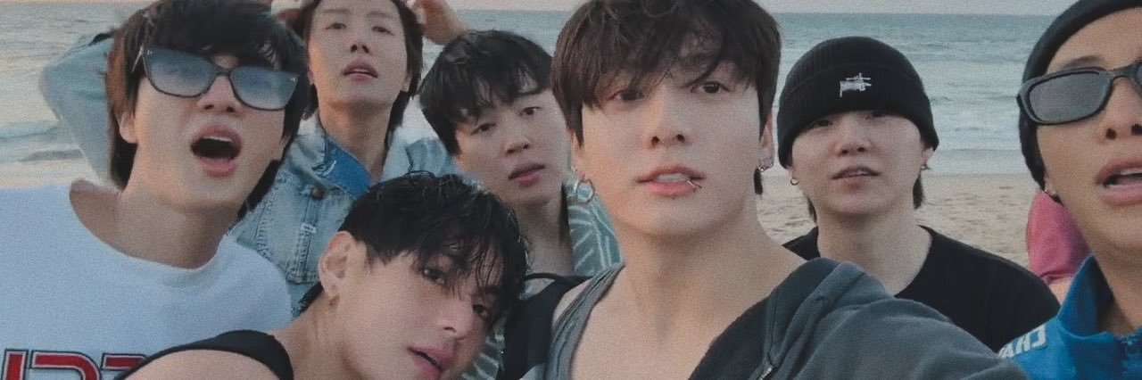 ⟭⟬ 𝕞𝕚𝕟𝕒 🐾 |ARIRANG💜 banner