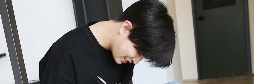 m_ banner