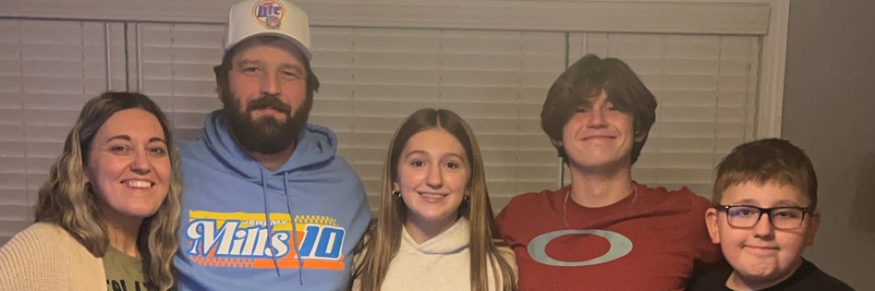 ashnicole_3's profile banner image