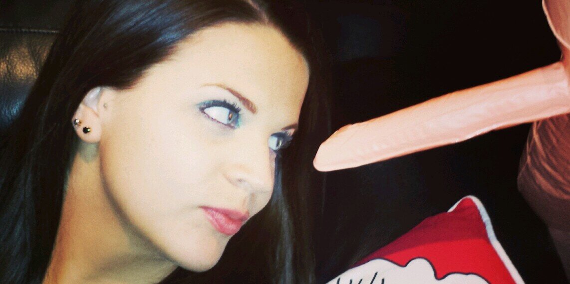 Robyn Garrett banner