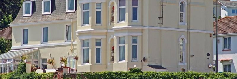 knittinghotel's profile banner image
