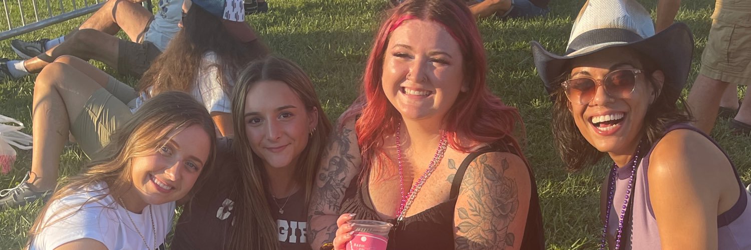 Mackenzie_auger's profile banner image