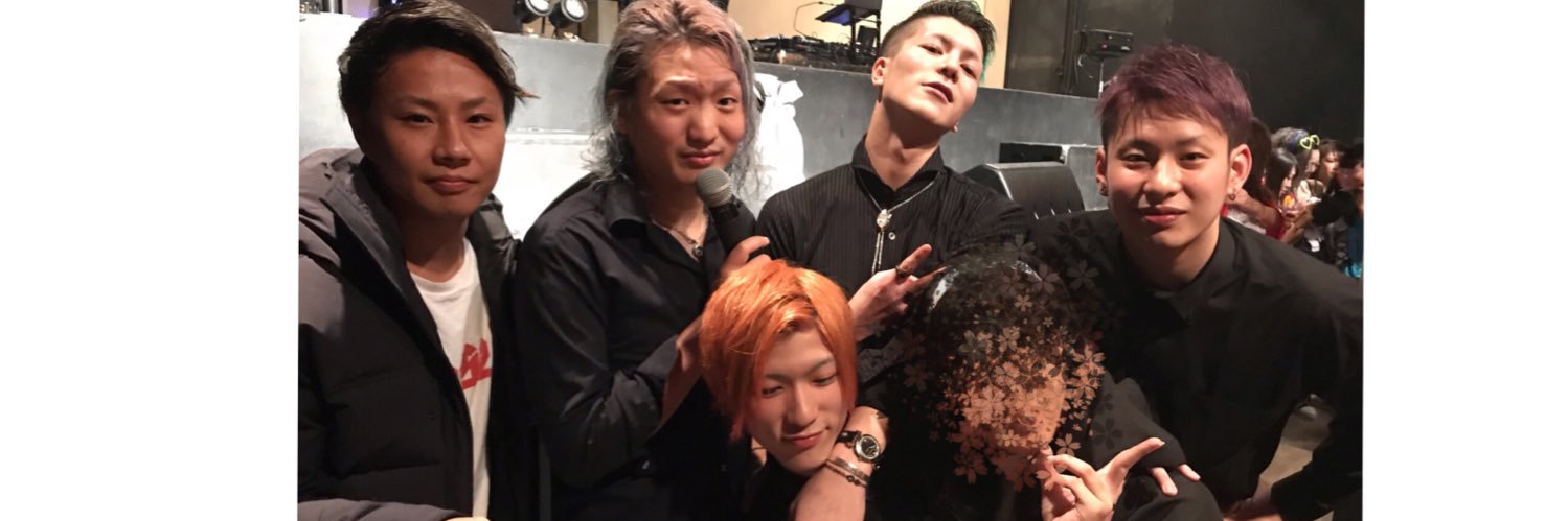 ihi8VJSfeDHFSBL's profile banner image