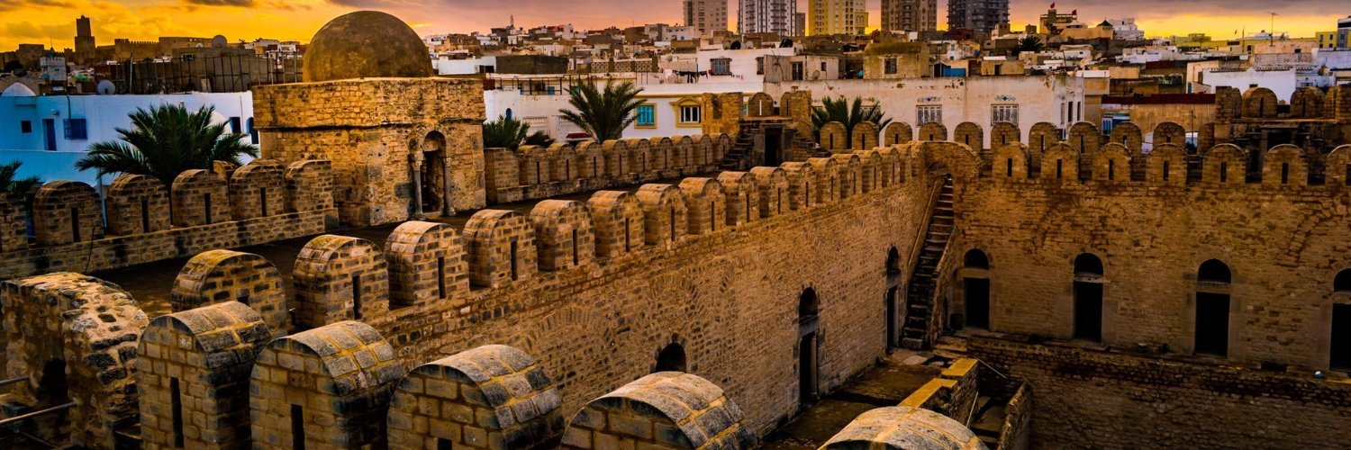 HuseenSafi's profile banner image