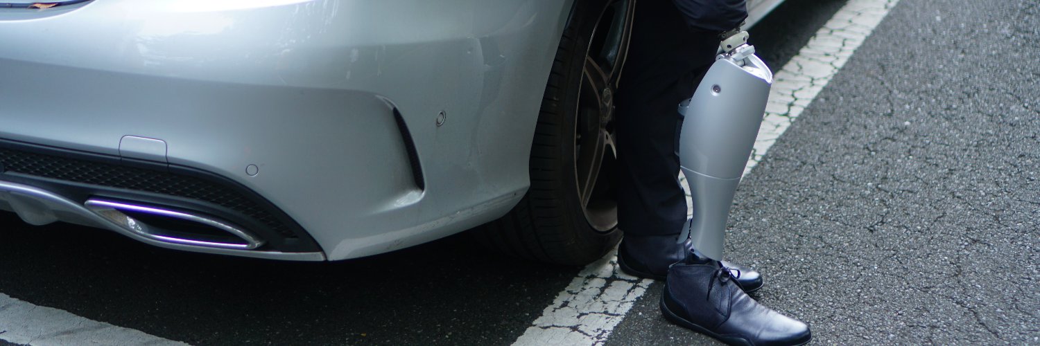 ロボット義足CEO @BionicM banner