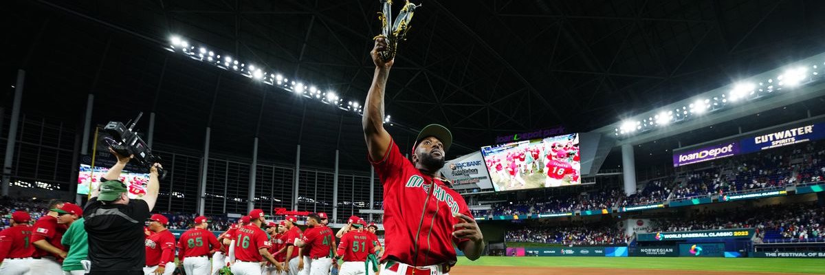 Hugo Carrillo banner