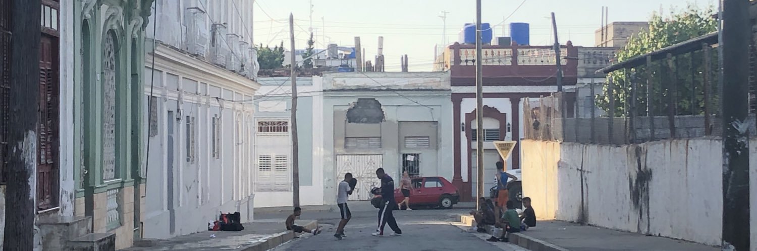 tiranossaurux A banner