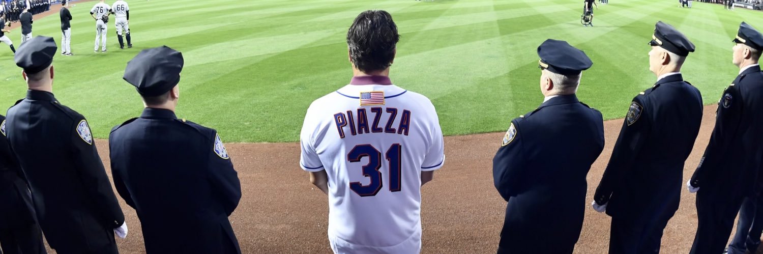 Mike Piazza's banner