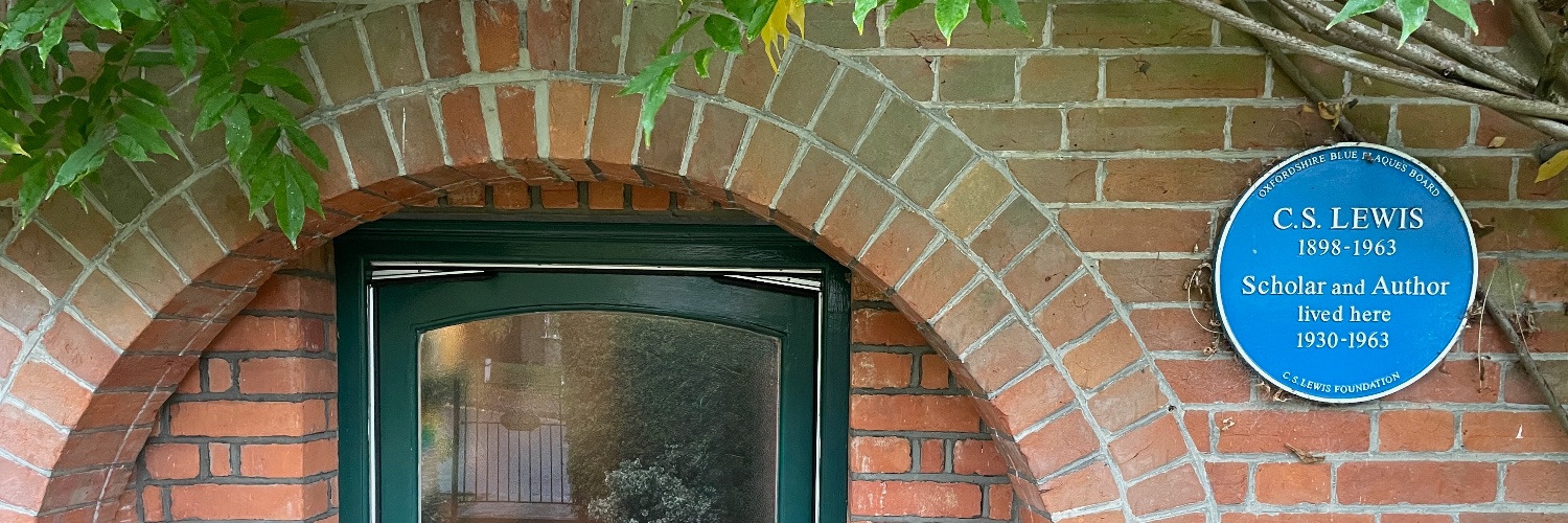 4RogerWhite's profile banner image